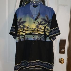*Oscar Misa Hawaiian Shirt Size LG Island Graphic